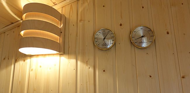 Erholung bietet die Sauna der Ferienwohnung an der Ostsee 